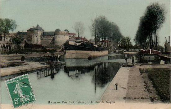 vue du château et du canal